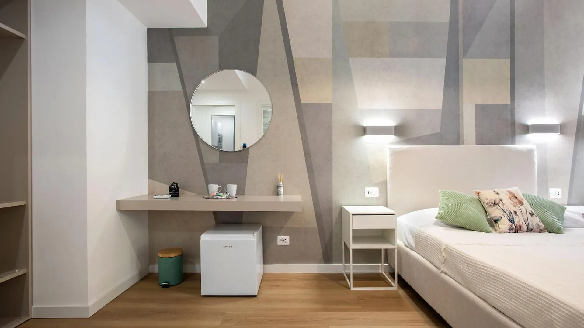 Venus Allbnb Rome Italy