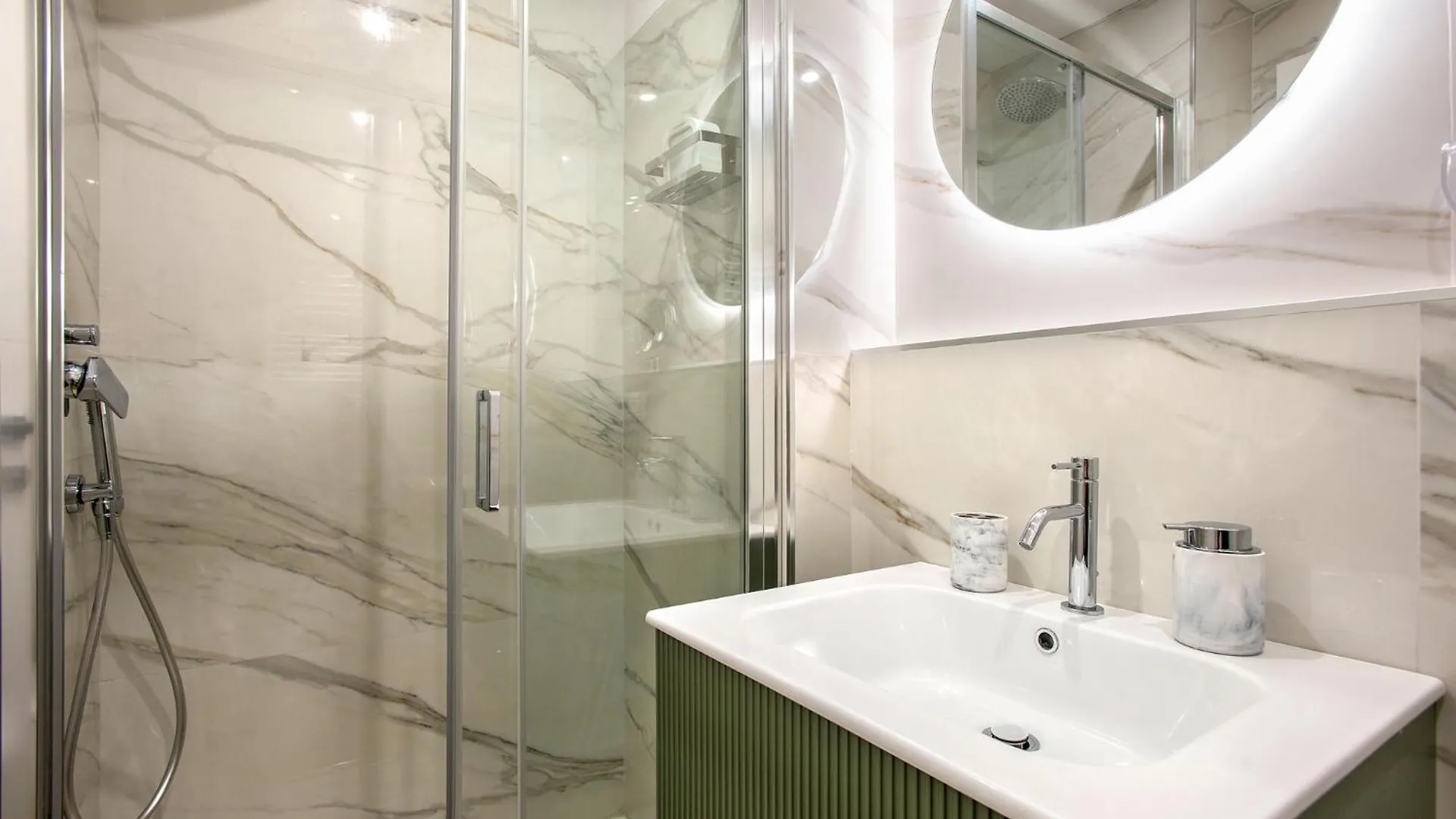 Venus Allbnb Rome Guest house