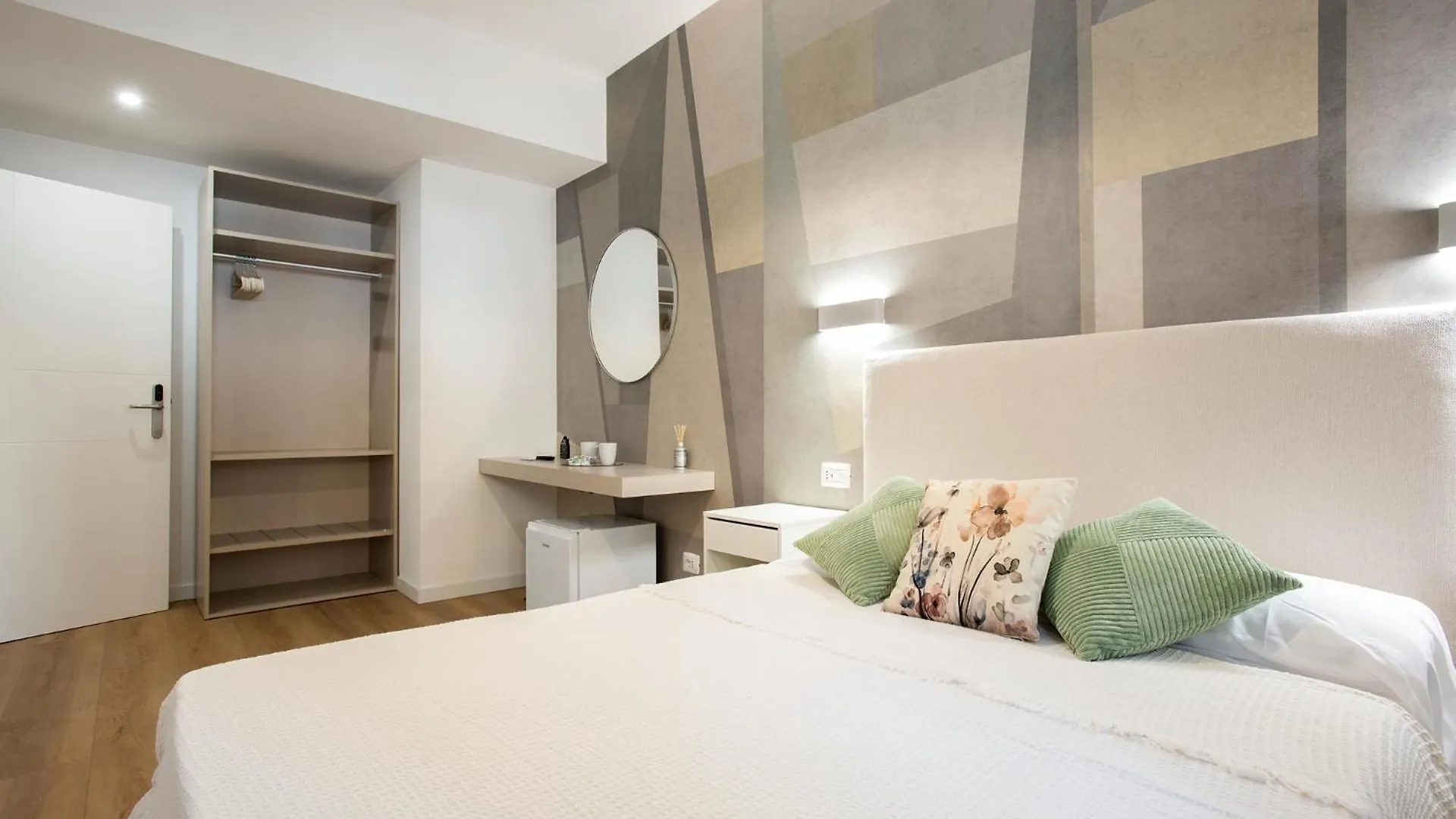 Venus Allbnb Rome